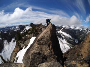 Read more about the article Expert Physical Therapy for Seattle Climbers at Union PT